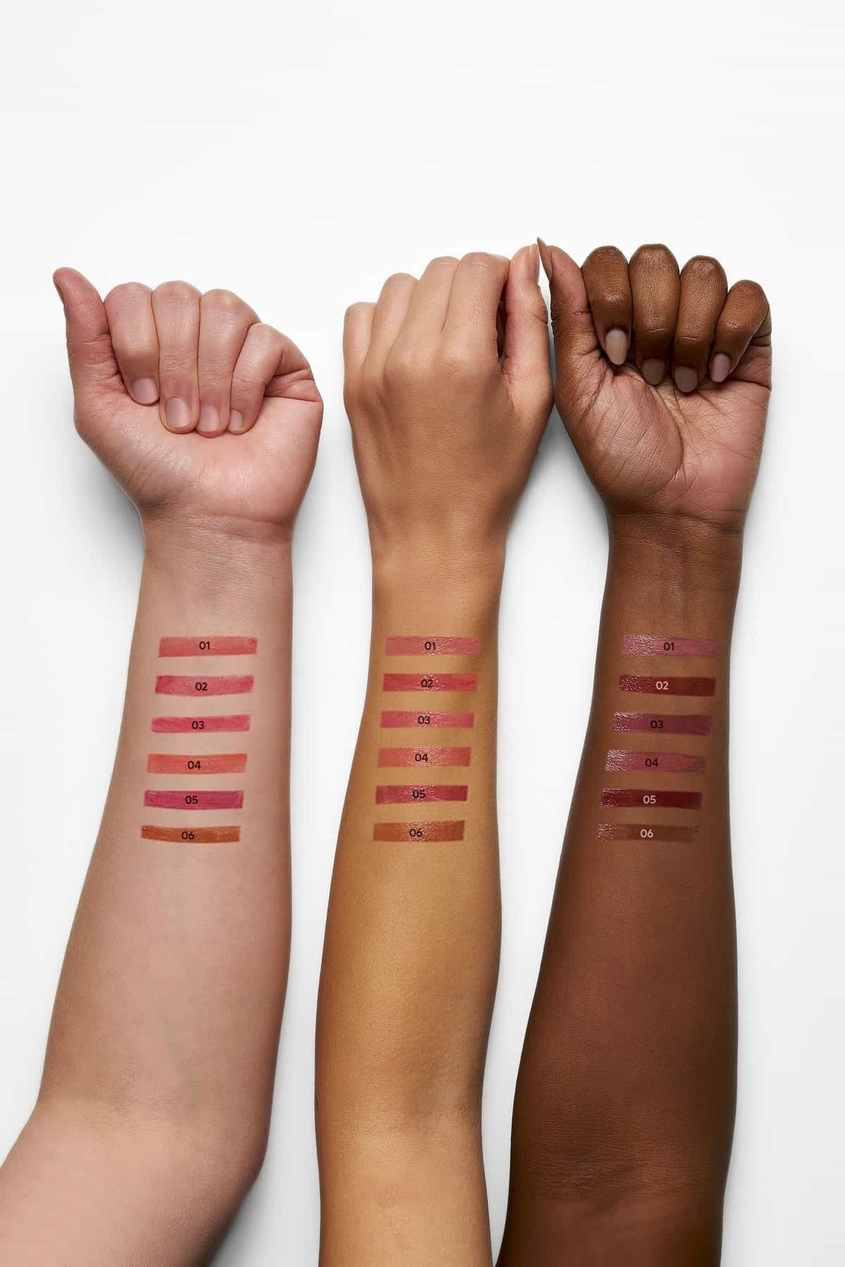 GOLDEN ROSE   GLOW KISS TINTED LIP BALM CHOCO CAKE NO 06-
