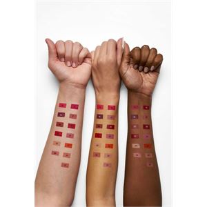 GOLDEN ROSE KALEM RUJ MATTE LİPSTİCK CRAYON NO:18-