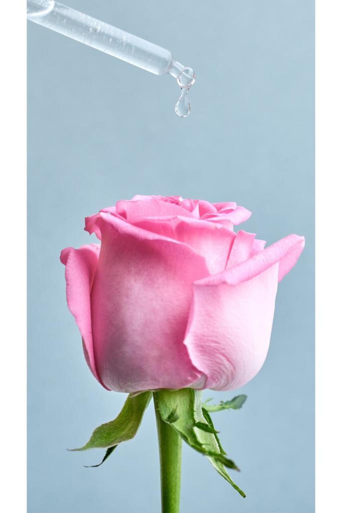 NIVEA AQUA ROSE MAKYAJ TEMİZLEME JELİ 150ML-
