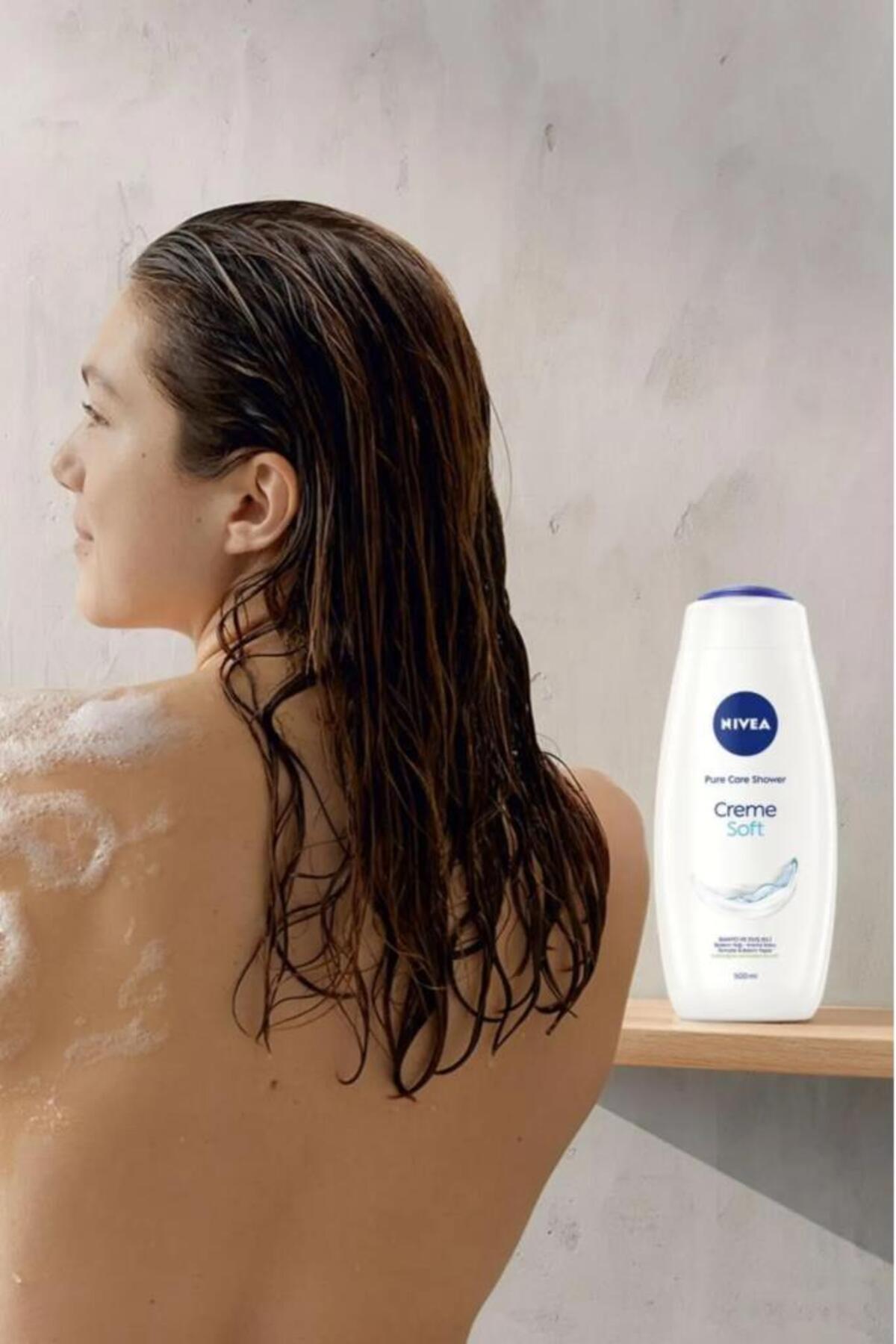 NIVEA CREME SOFT KREMSİ DOKUNUŞ BANYO VE DUŞ JELİ-