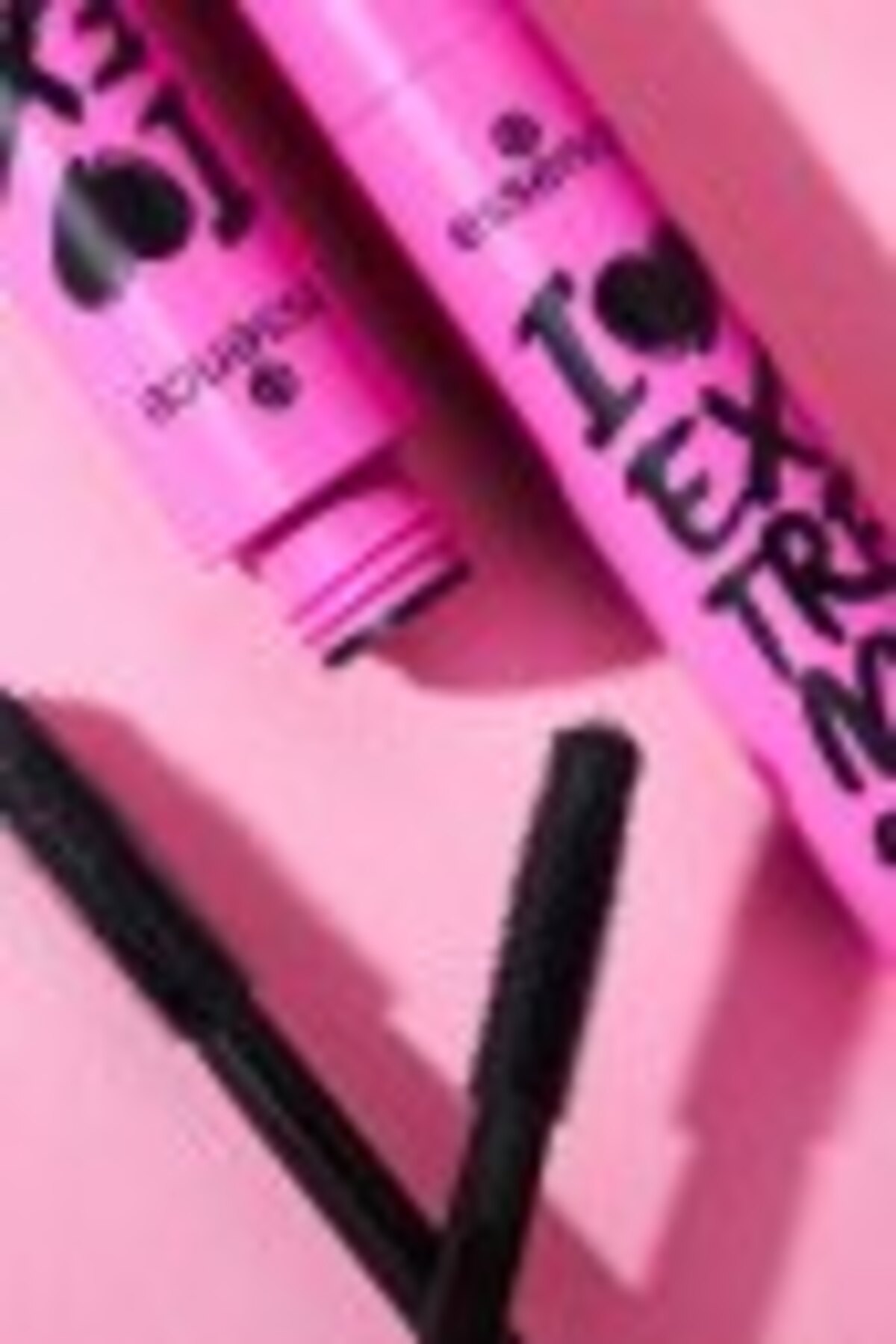 Essence Siyah I Love Extreme Crazy Volume Maskara-